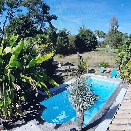 Caraibes Гостевой дом