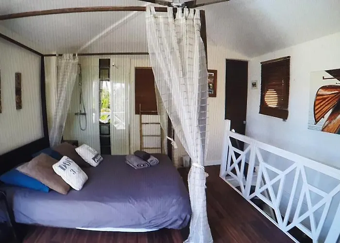 بيت ضيافة Caraibes 3*