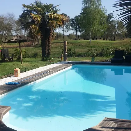 Caraibes 게스트하우스