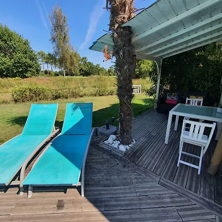 Caraibes 게스트하우스 3*