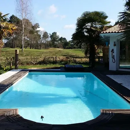 게스트하우스 Caraibes 3*