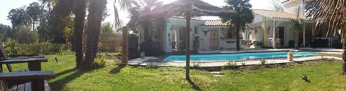 Caraibes Pensionat Gujan-Mestras